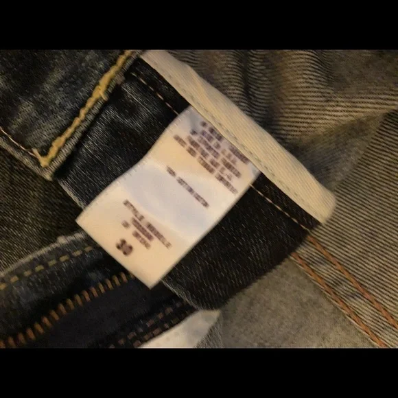 GUESS Premium Distressed Jeans Size 10 Long Neutral Travel Jeans Timeless - Picture 6 of 10